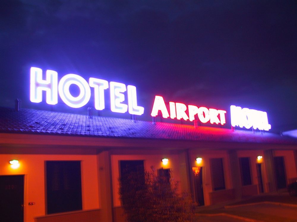 Airport Hotel Malpensa Lonate Pozzolo Dış mekan fotoğraf